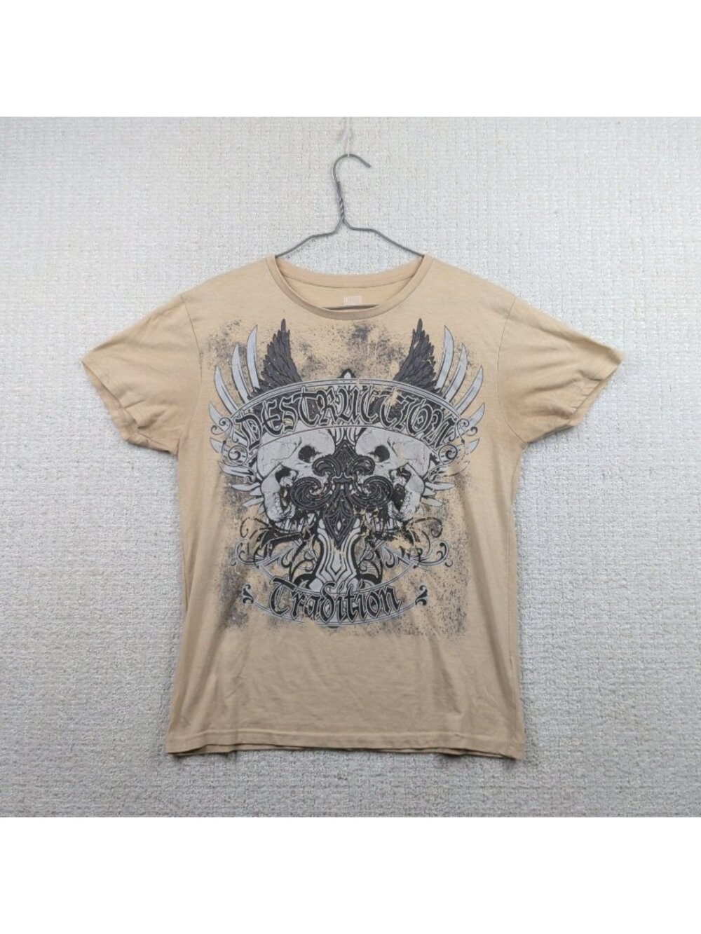 Y2K Angels Skull Cross wings T-Shirt Men's Beige Goth Grunge Punk Alt Tech Read
